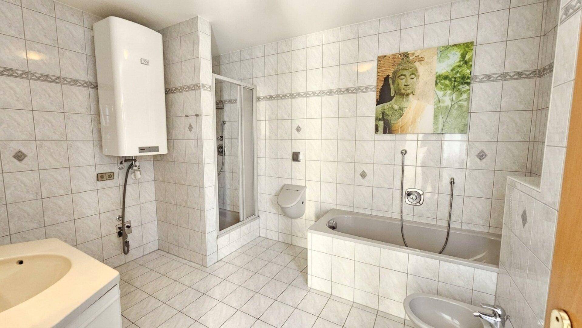 Badezimmer 1. Etage - Wohnung - Seeboden - kaufen