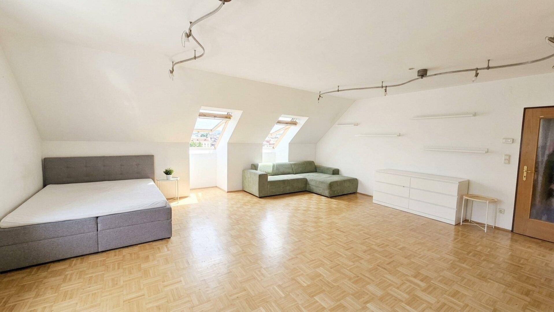 Wohn- u. Schlafzimmer 2. Etage - Wohnung - Seeboden - kaufen