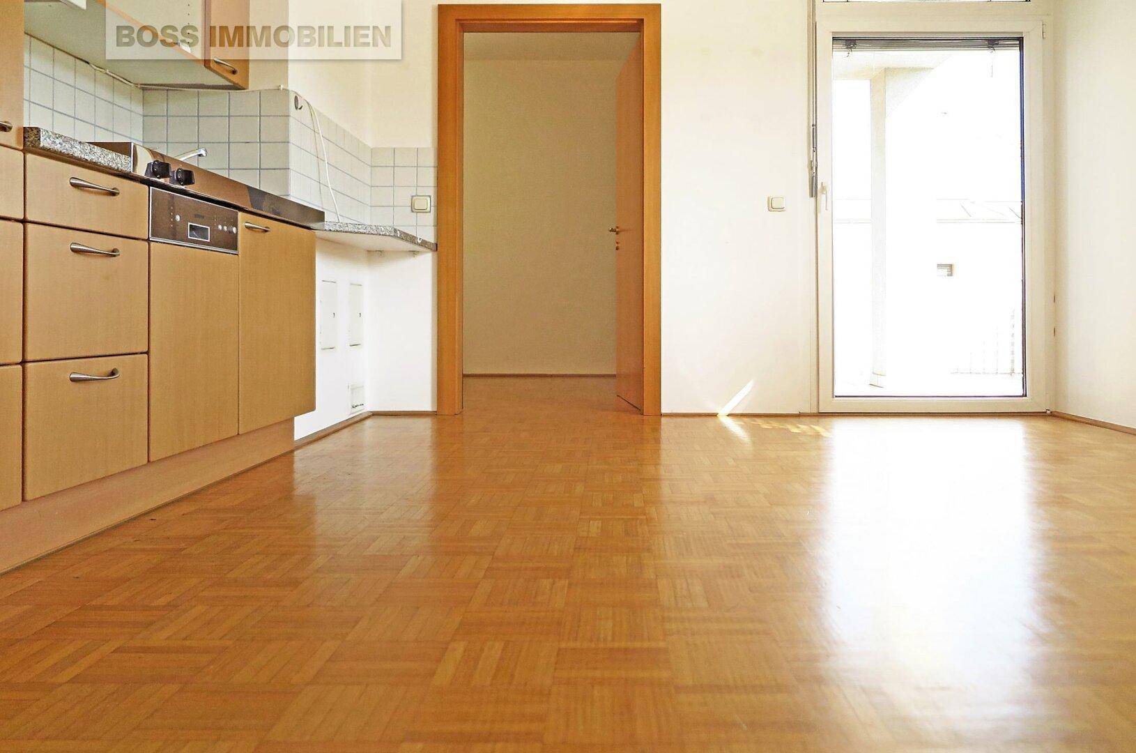 11 Wohnzimmer