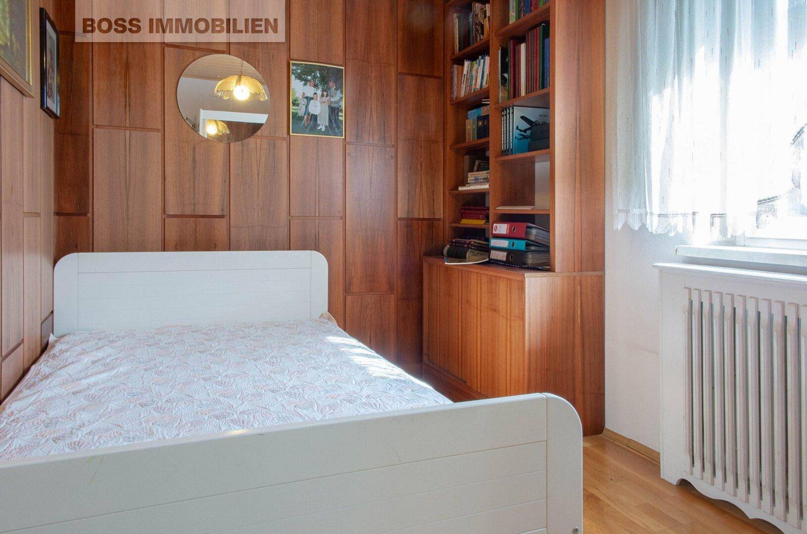 30 Zimmer-Altbau