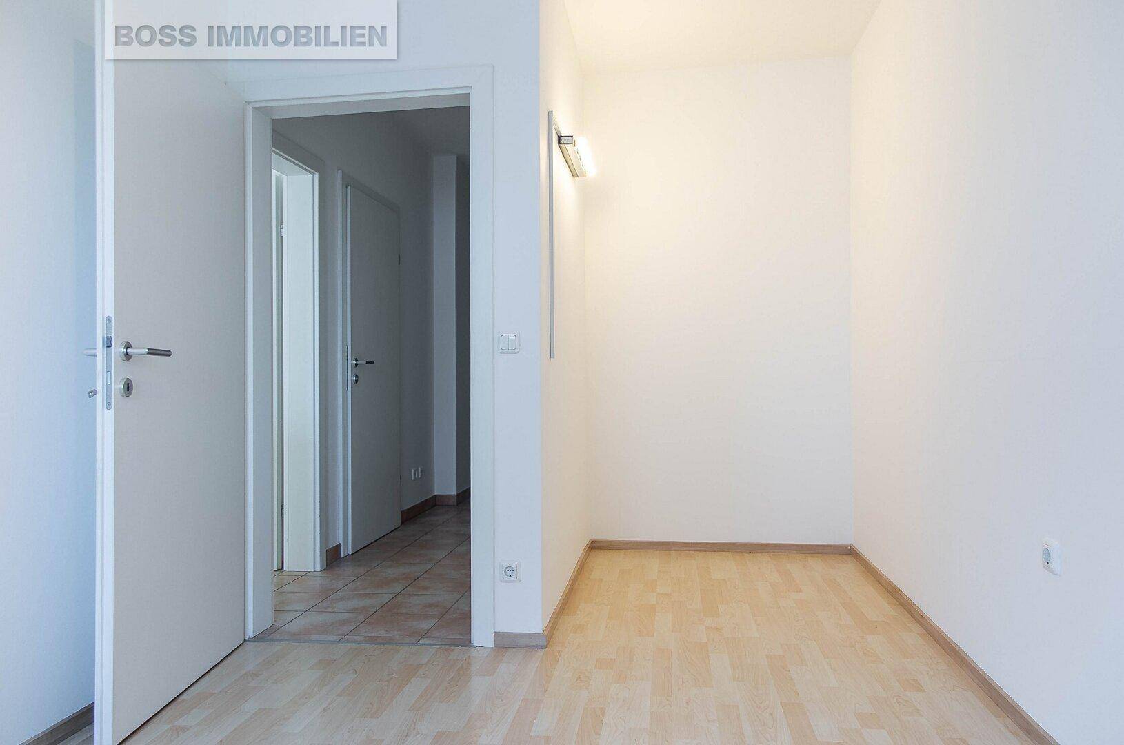 26 Schlafzimmer