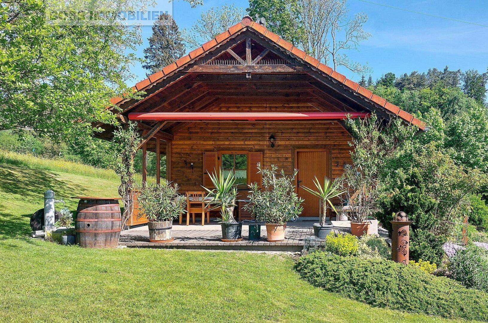 75 Gartenhütte