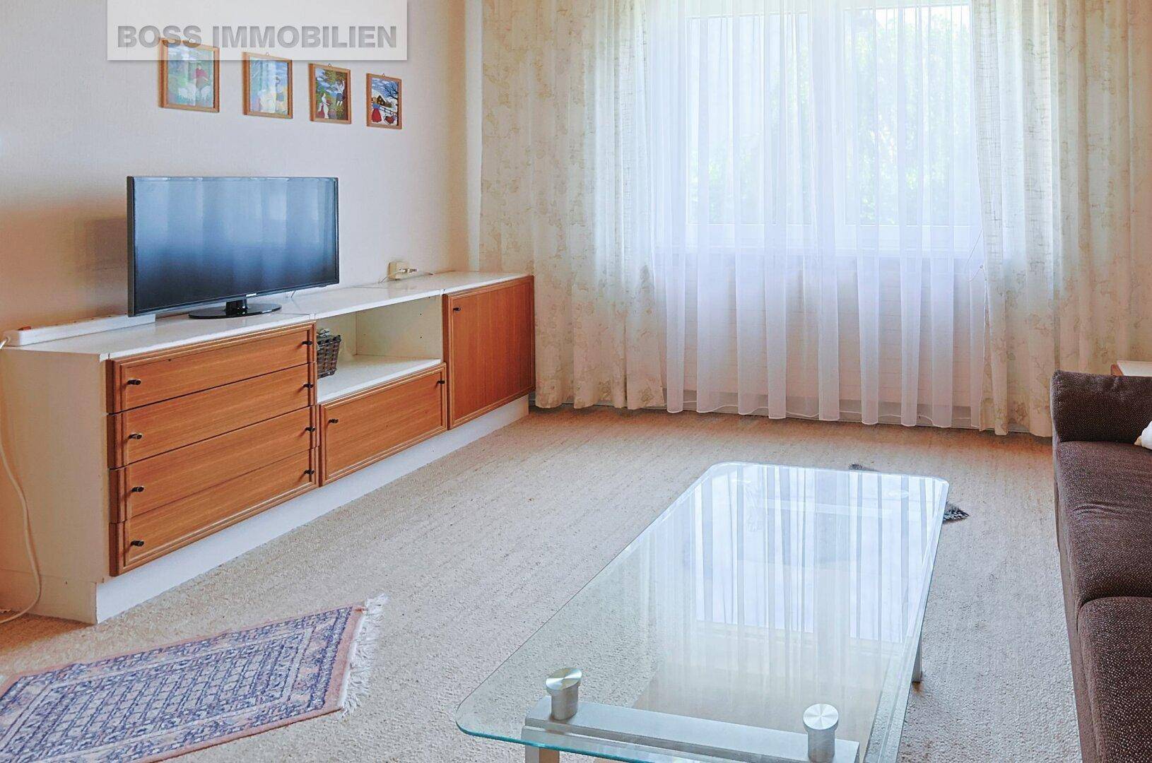 11 Wohnzimmer EG