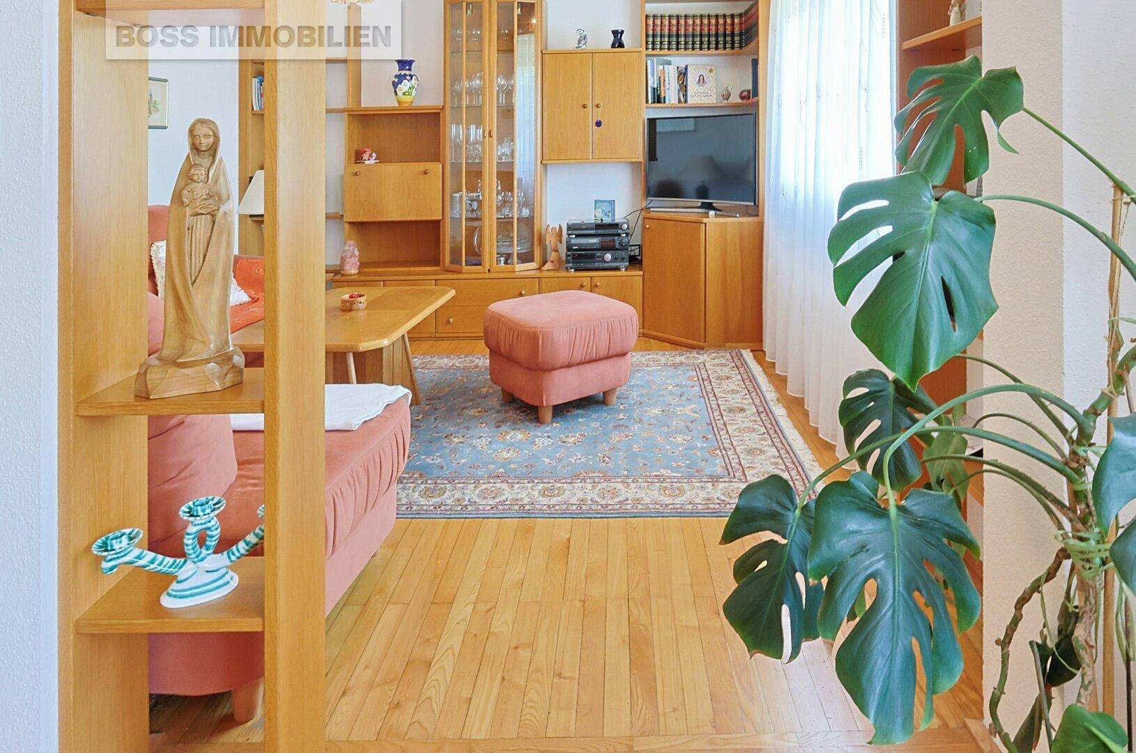 12 Wohnzimmer OG