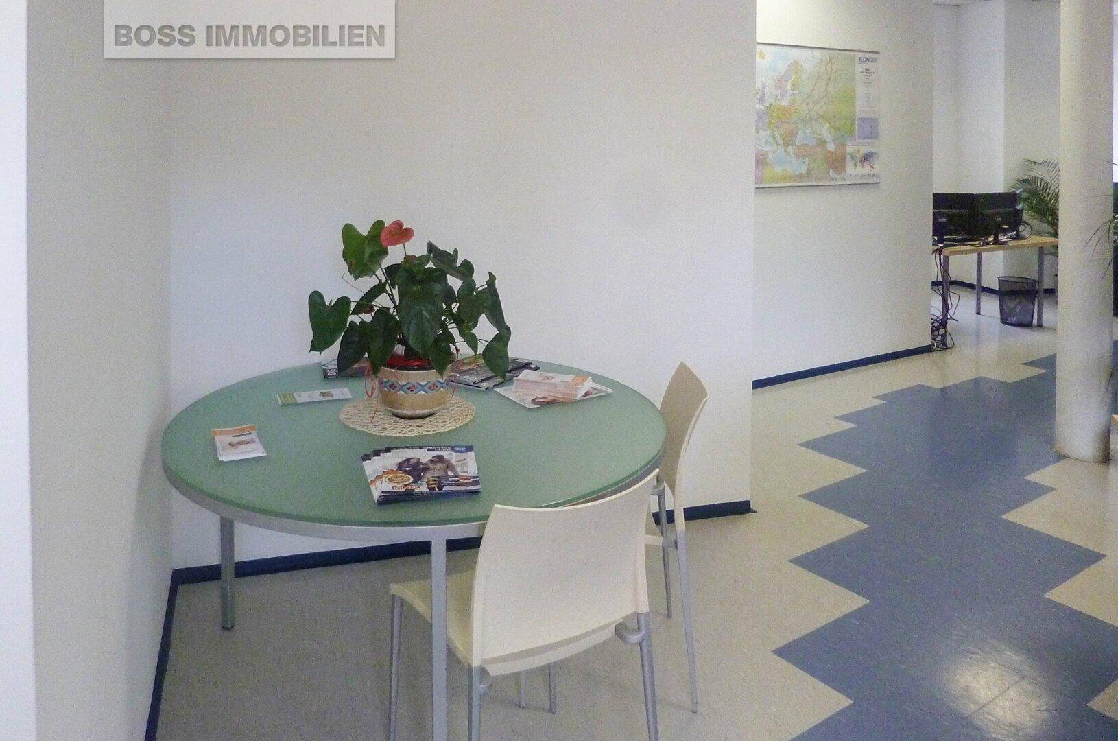 11 Empfang