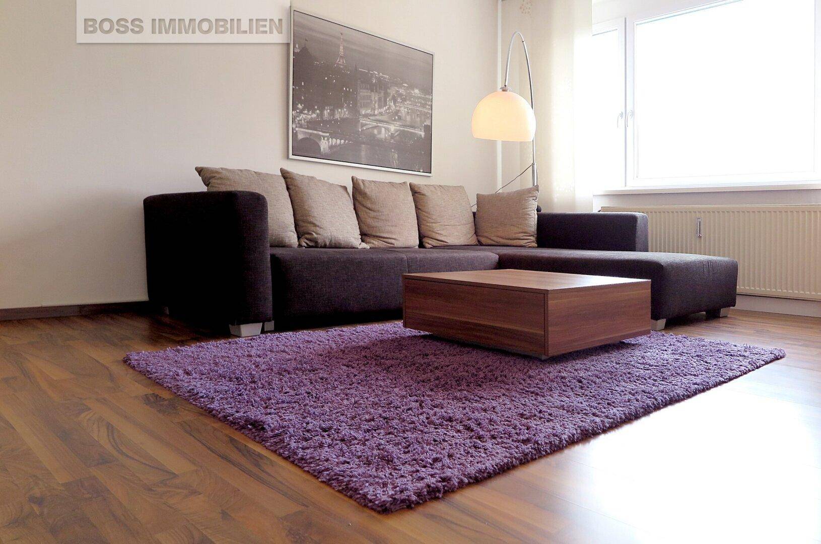 11 Wohnzimmer