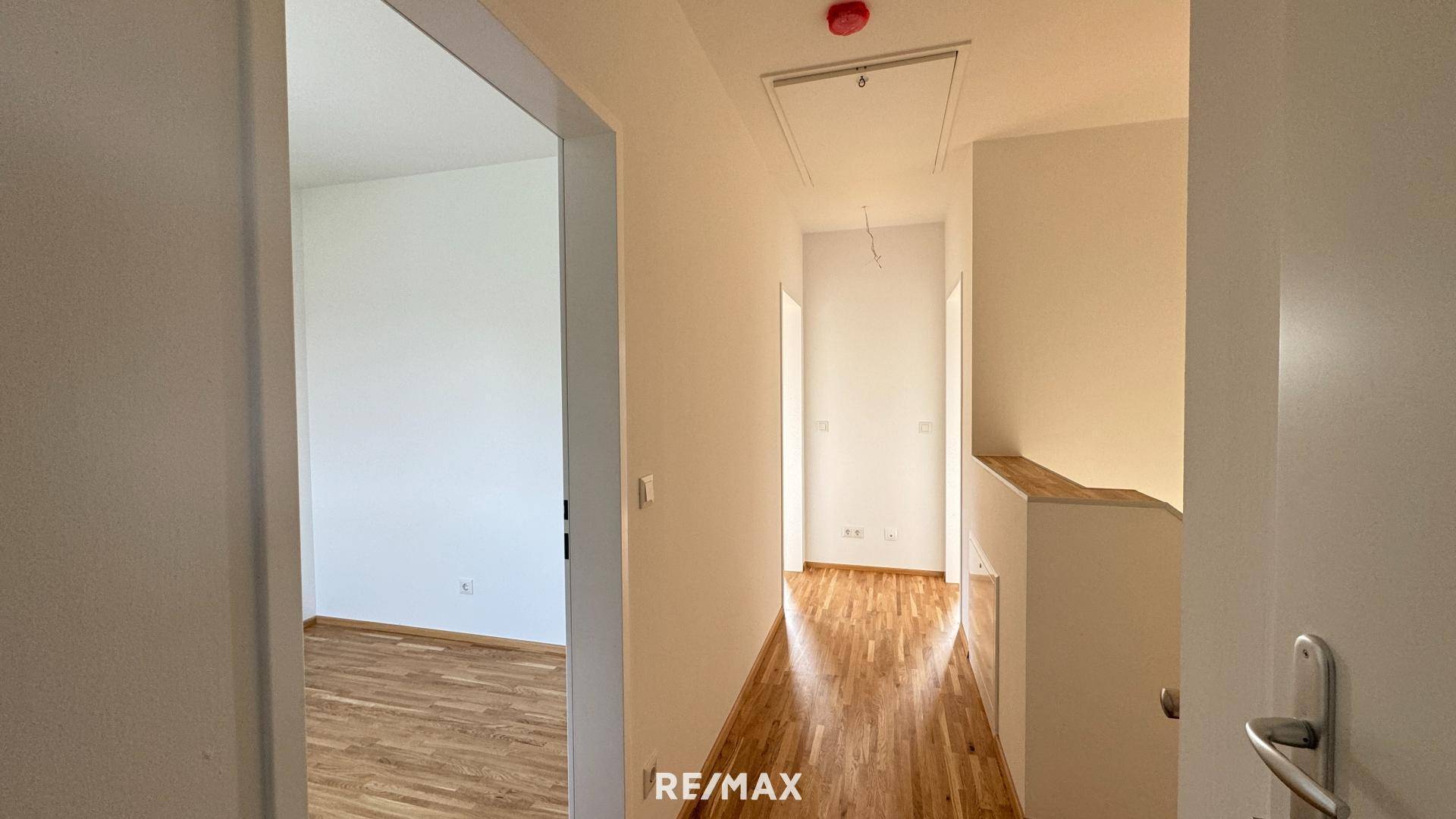 https://pictures.immobilienscout24.de/prod.www.immobilienscout24.at/pictureserver/loadPicture?q=70&id=012.0012000001E3rBD-1730378482-ba41b7f8ad3c4f88a30ebb4771a58378