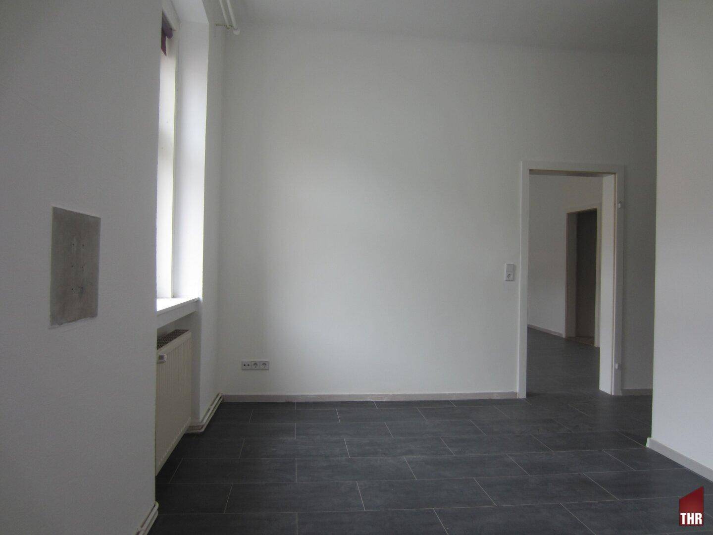 https://pictures.immobilienscout24.de/prod.www.immobilienscout24.at/pictureserver/loadPicture?q=70&id=012.0012000001E3rBK-1735821572-4811df41f1fc468eb5f2784b41135eb9