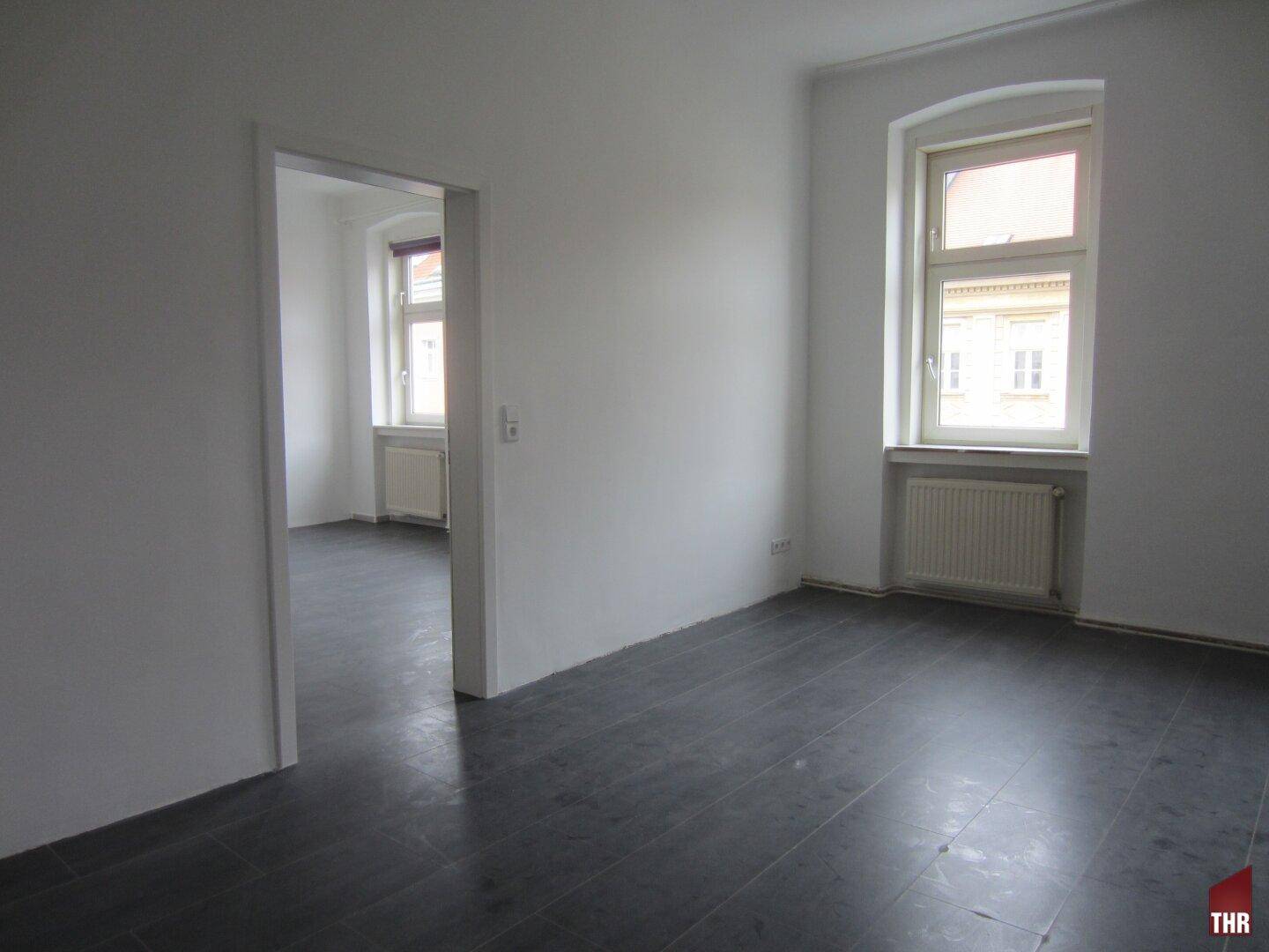 https://pictures.immobilienscout24.de/prod.www.immobilienscout24.at/pictureserver/loadPicture?q=70&id=012.0012000001E3rBK-1735821575-2945d617cb21424c88c2ef165b184850