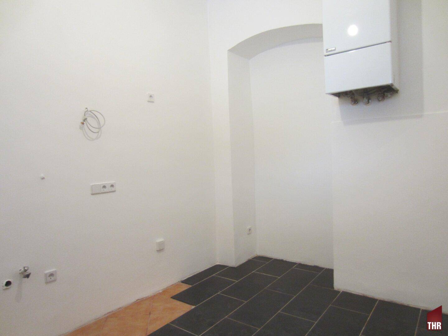 https://pictures.immobilienscout24.de/prod.www.immobilienscout24.at/pictureserver/loadPicture?q=70&id=012.0012000001E3rBK-1735821584-4579f3a6e50146b296e5dc26a1e6a0cf