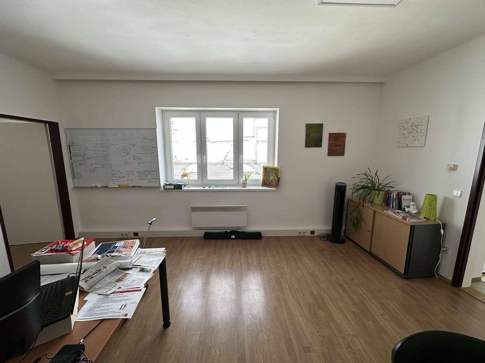 Büro 2