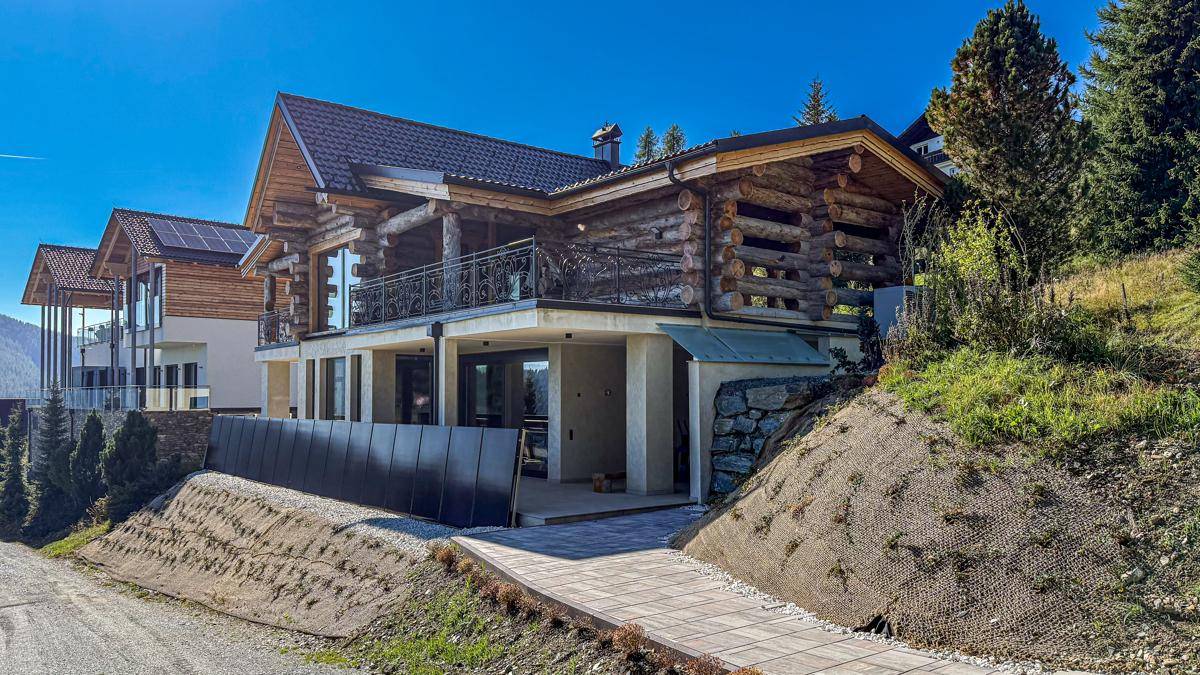 Ferienhaus/ Zweitwohnsitz: Finnisches Blockhaus trifft italienische Grazie - Nockbergen in Kärnten - Ansicht 2