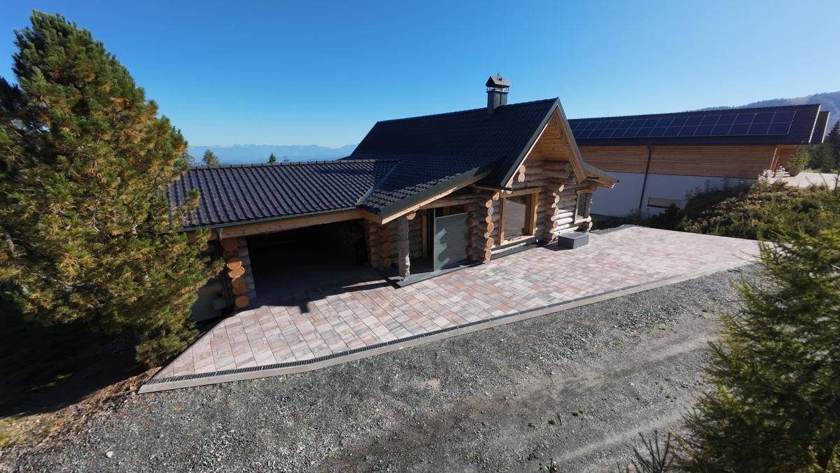 Ferienhaus/ Zweitwohnsitz: Finnisches Blockhaus trifft italienische Grazie - Nockbergen in Kärnten - Mehr