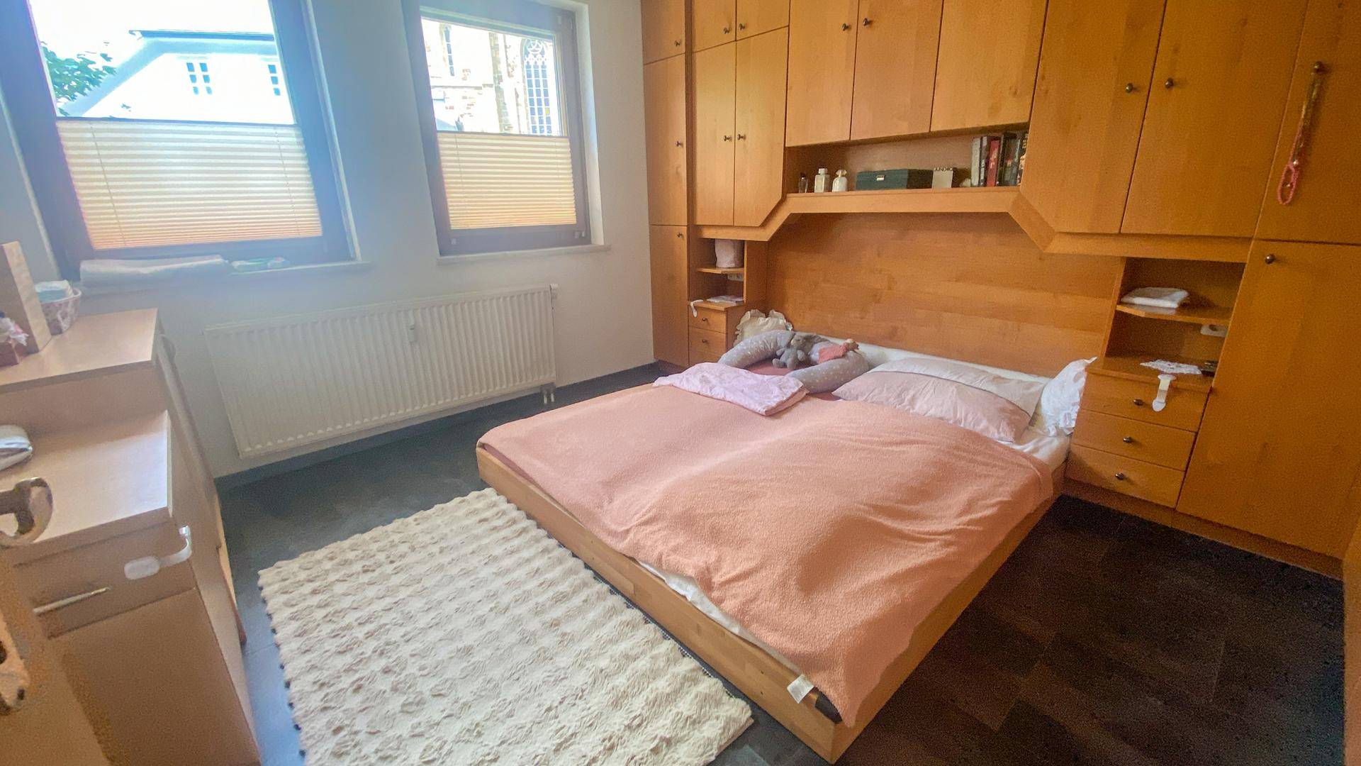 Großzügige 5-Zimmer-Wohnung mit gemütlichem Wintergarten im Stadtzentrum von St. Johann im Pongau - Więcej
