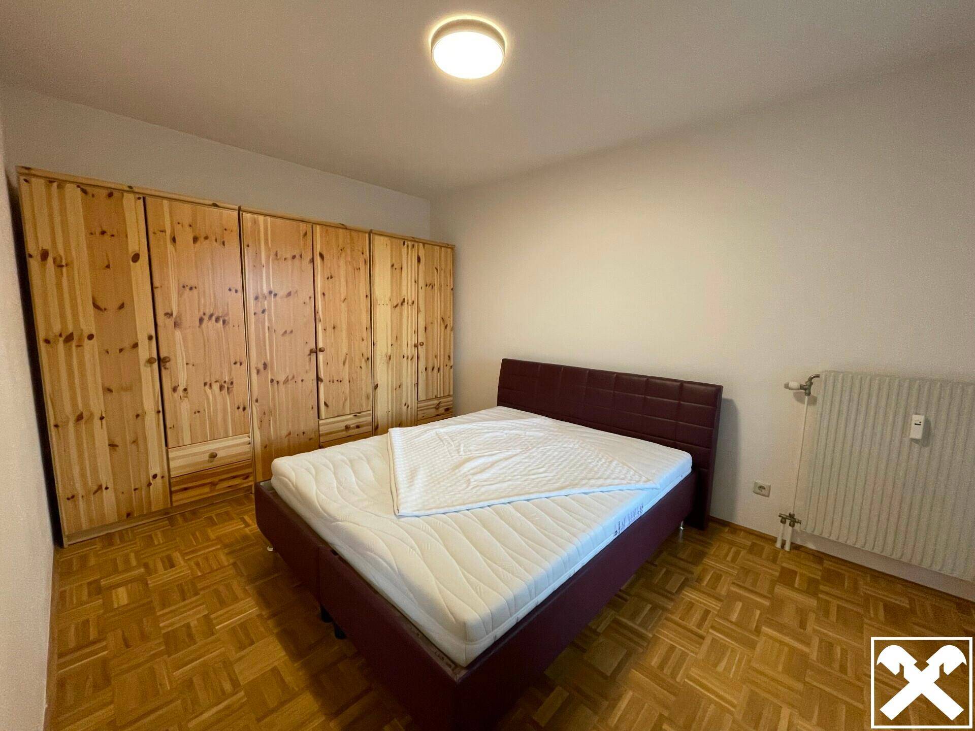 Schlafzimmer(ohne Bett)