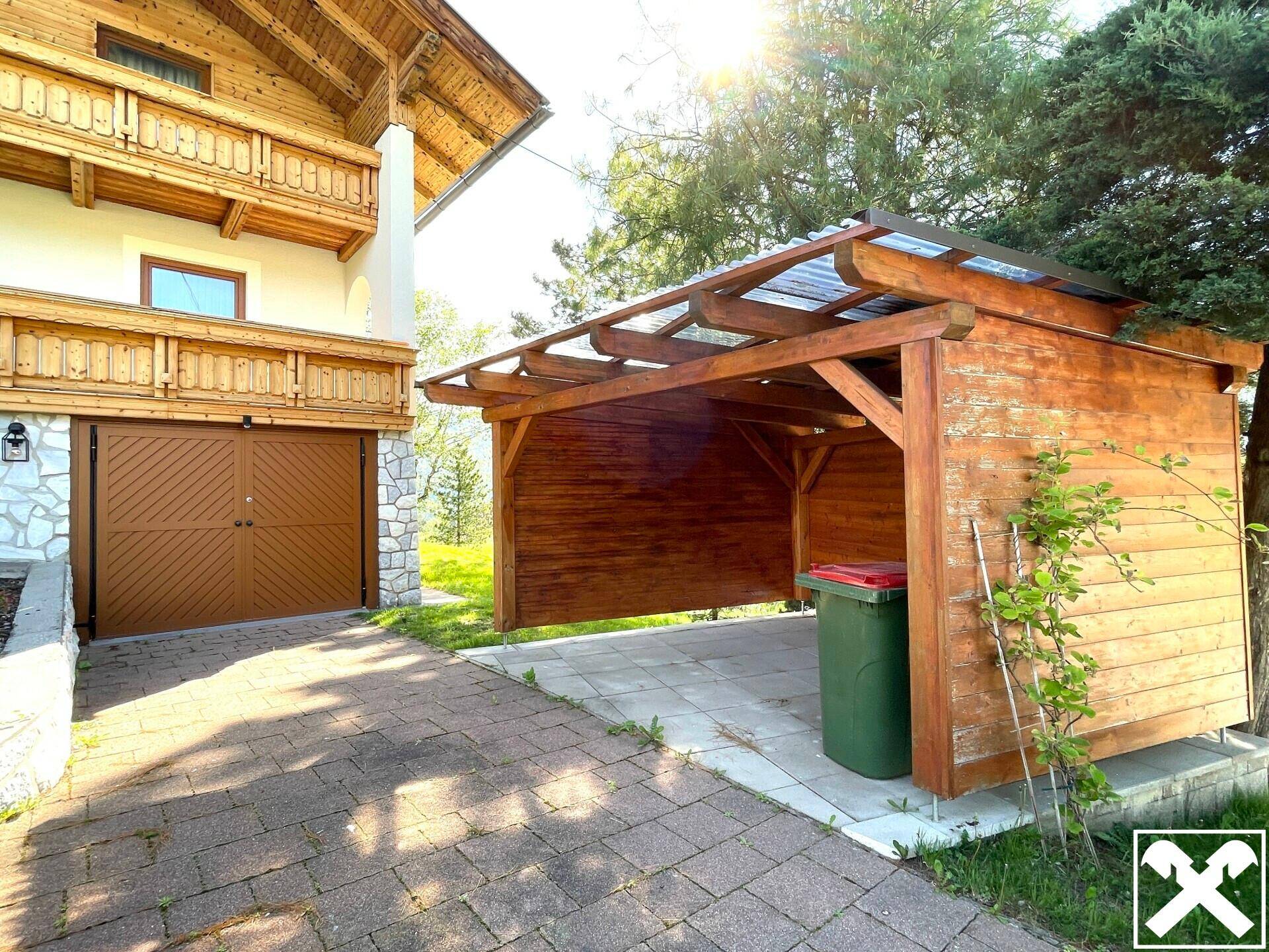 Garage und Carport