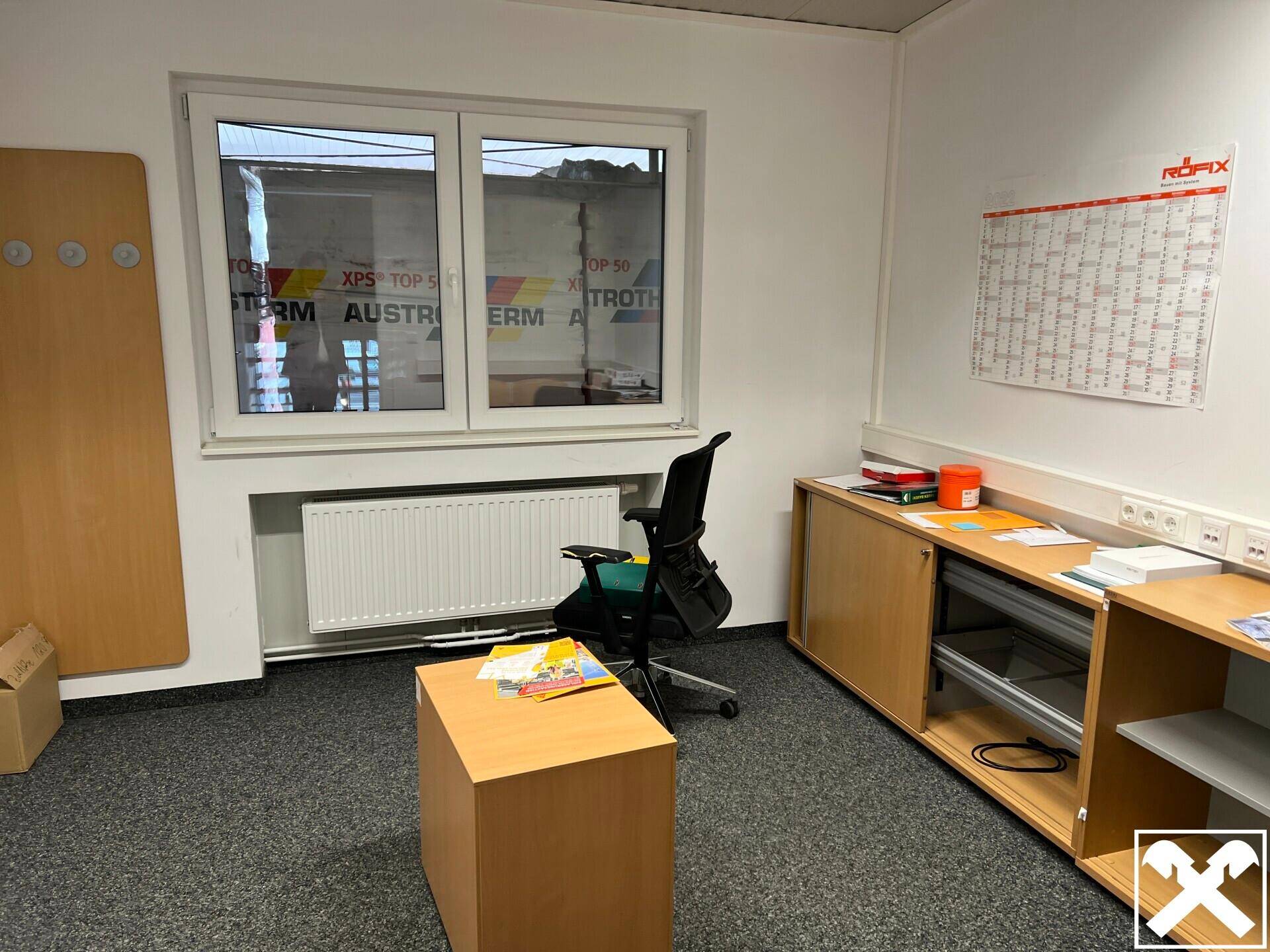 Büro 1