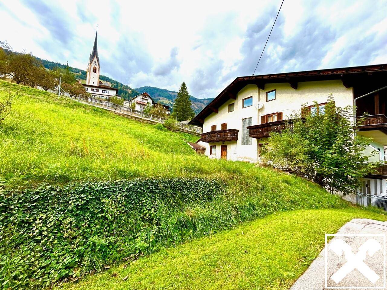 Süd-Ansicht Haus inkl. zugehöriges Baugrundstück