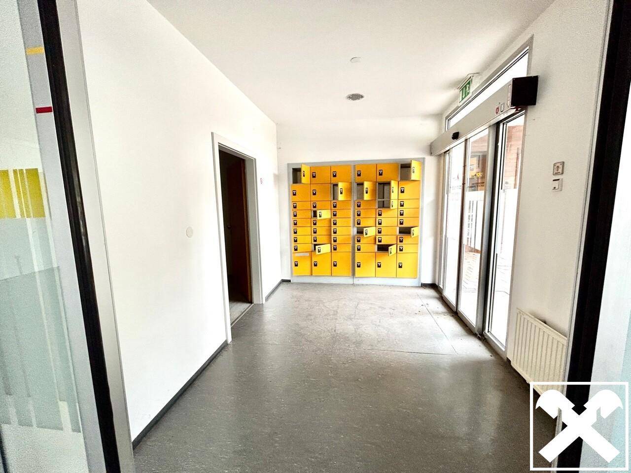 Eingangsbereich inkl. Foyer Geschäftslokal 3, UG