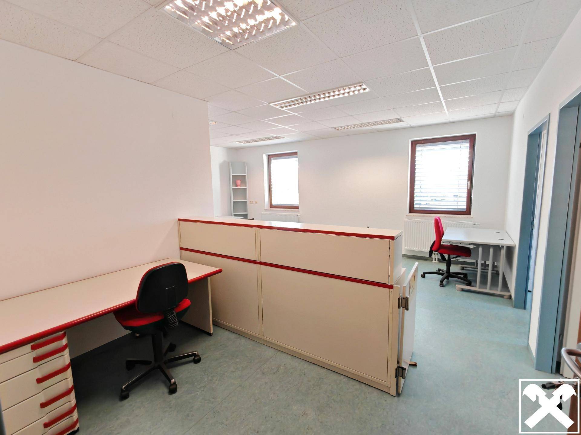 Barrierefreiheit trifft auf Komfort! Büro/Ordination in zentraler Lage - Ansicht 2