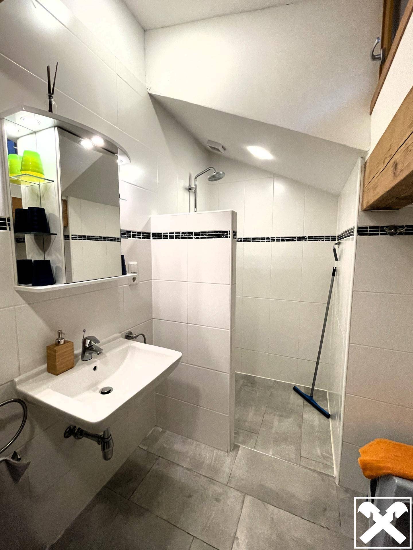 Dachgeschoss Badezimmer