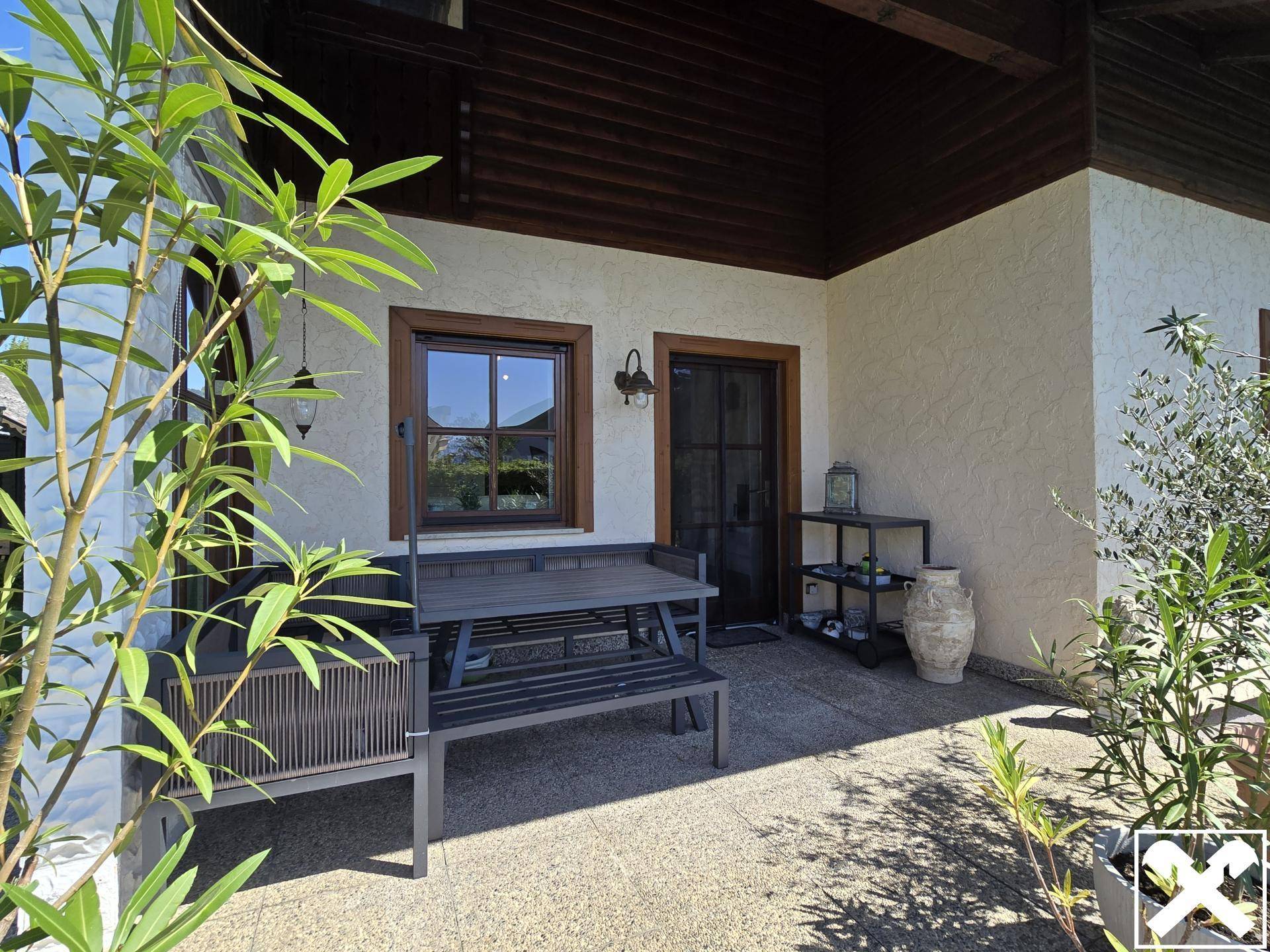 Überdachte Terrasse