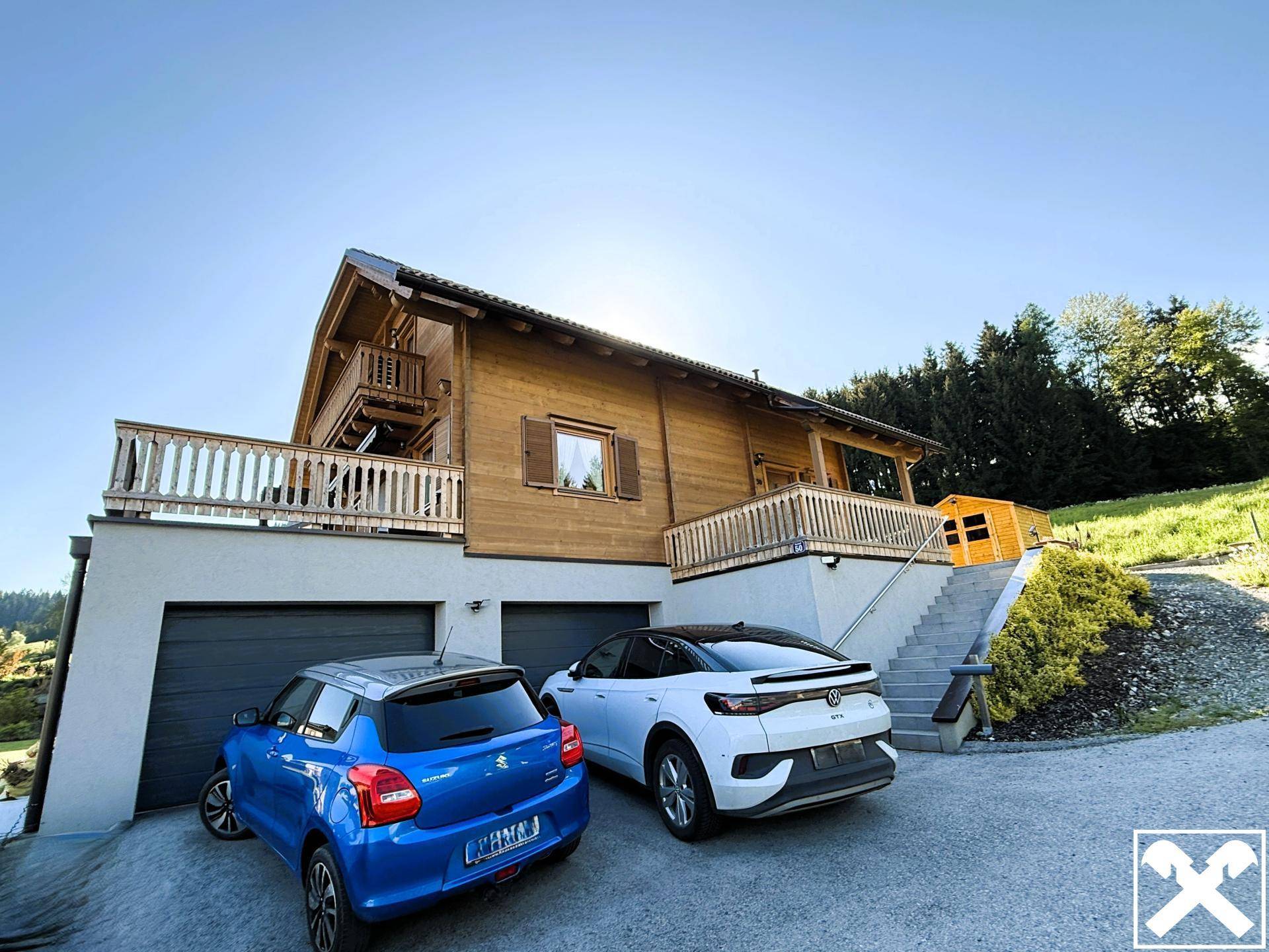 Charmantes Holzhaus in herrlicher Aussichtslage - Mehr