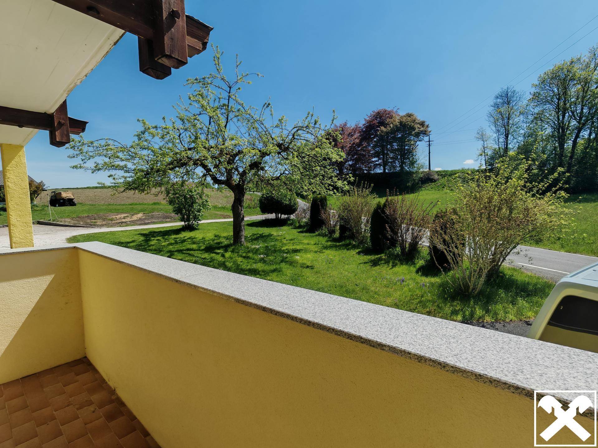 Balkonaussicht Haupthaus (EG)