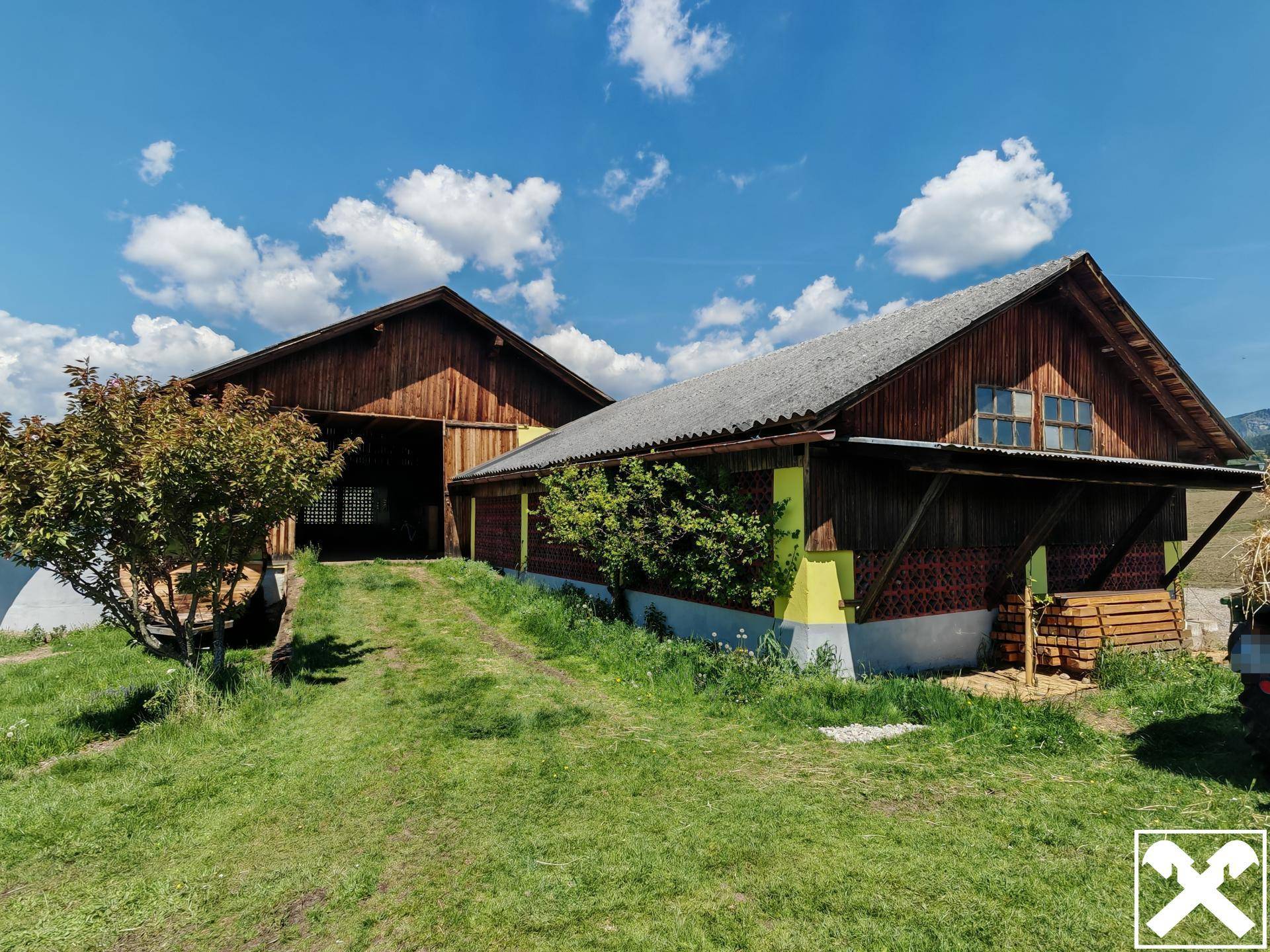 Außenansicht Stallgebäude
