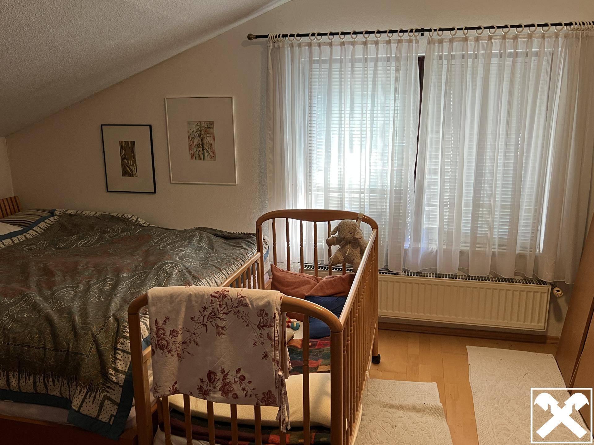 Schlafzimmer DG