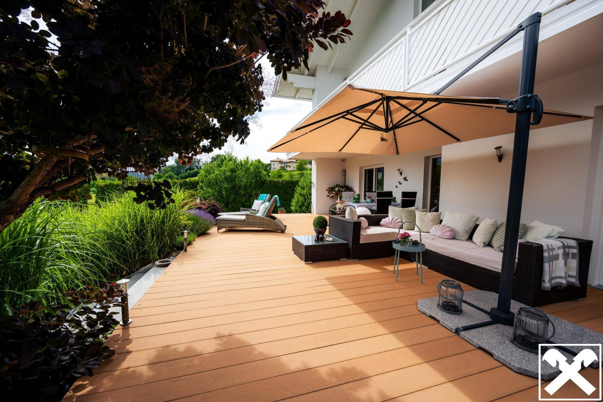 Große Südterrasse