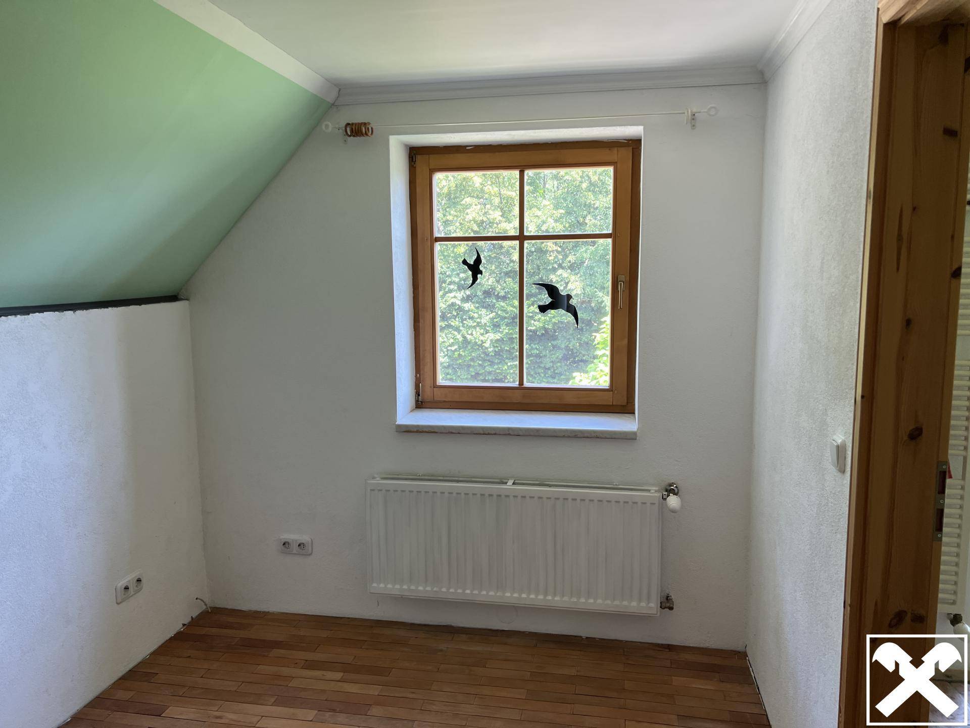 Zimmer 3, OG