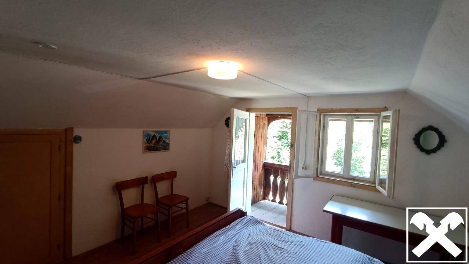 Schlafzimmer OG mit Balkon