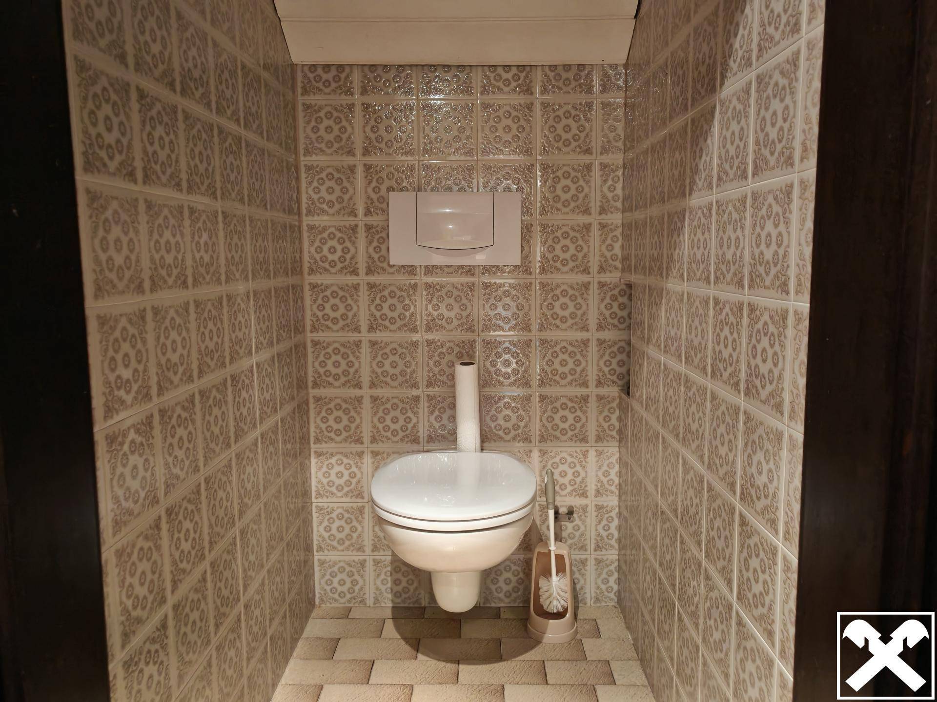 WC (KG)