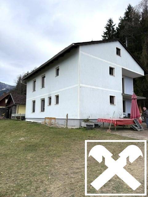 Wohnen, Natur &amp; Freiraum vereint! Zweifamilienhaus mit Nebengebäuden, Landwirtschafts‑ und Forstflächen – pohled 3