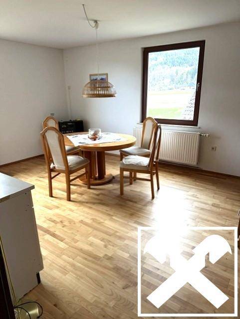 Wohnen, Natur &amp; Freiraum vereint! Zweifamilienhaus mit Nebengebäuden, Landwirtschafts‑ und Forstflächen – pohled 5