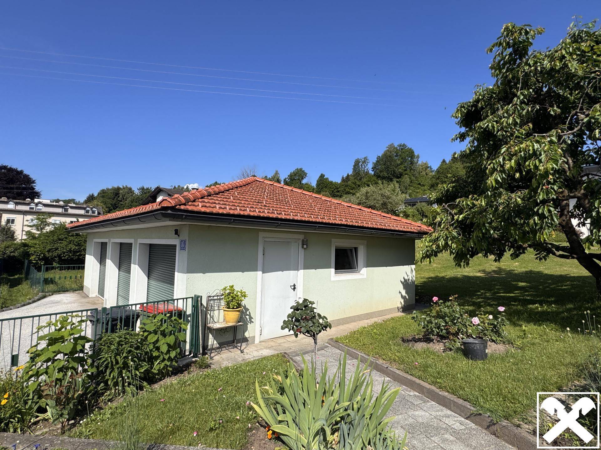 Schickes Haus mit zwei Wohneinheiten - zentrale Lage Feldkirchen - Ansicht 4