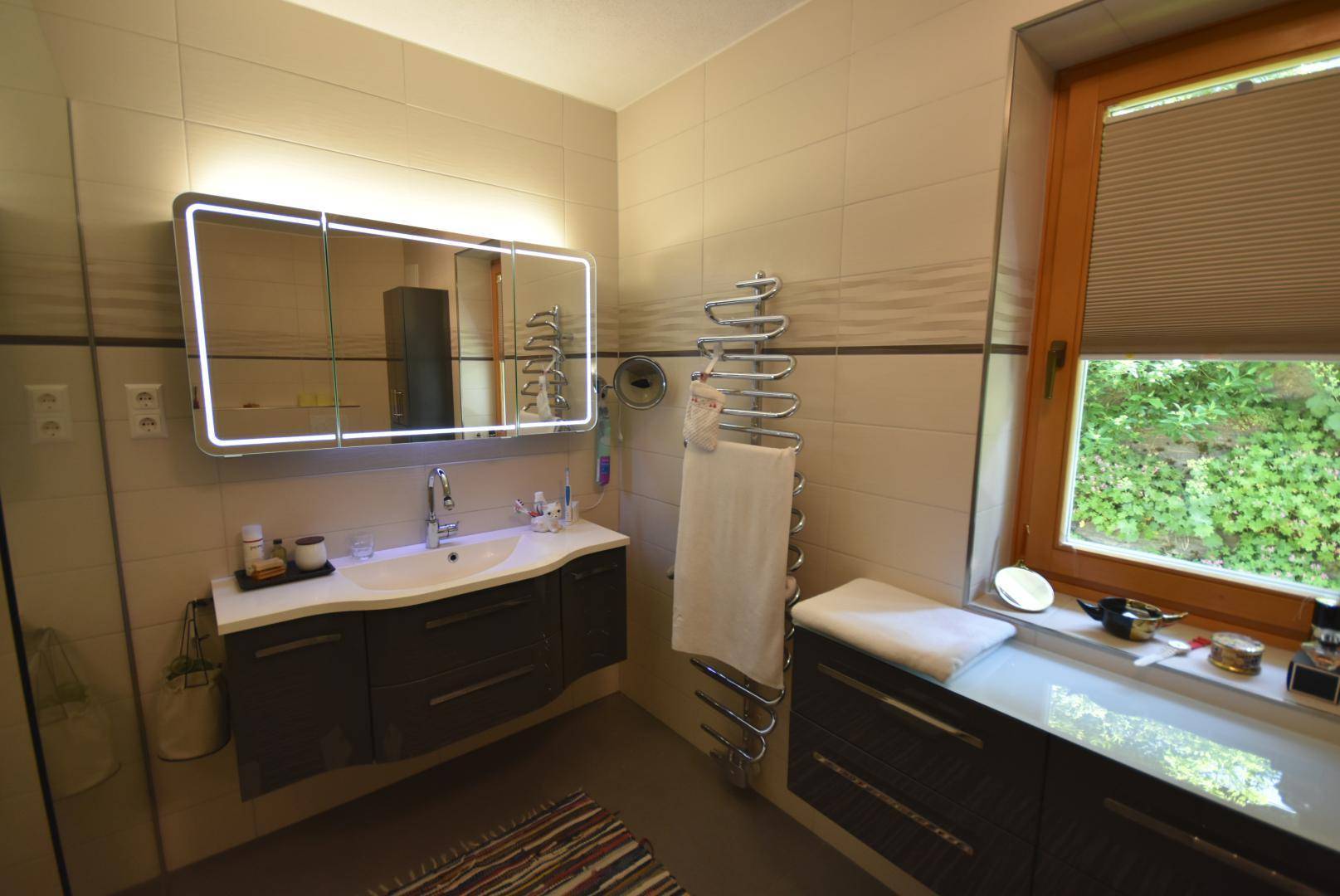 OG - Bad neben Schlafzimmer I