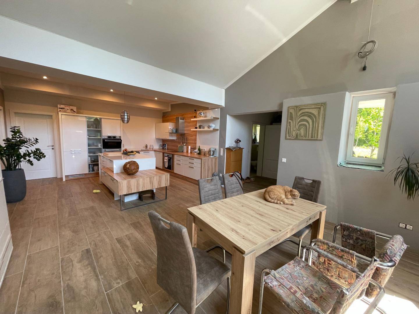 Stylisches, modernes Wohnhaus in idyllischer Lage, St. Andrä, Ossiachersee - Ansicht 5
