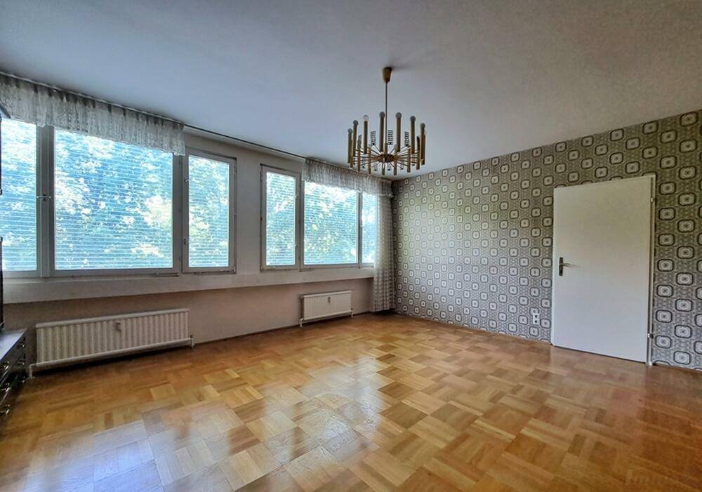 großes Zimmer (teilbar)