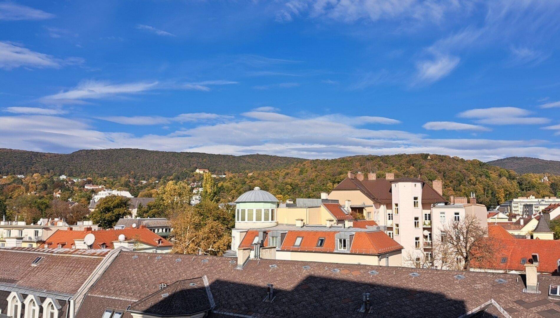 im Hintergrund der Mitterberg