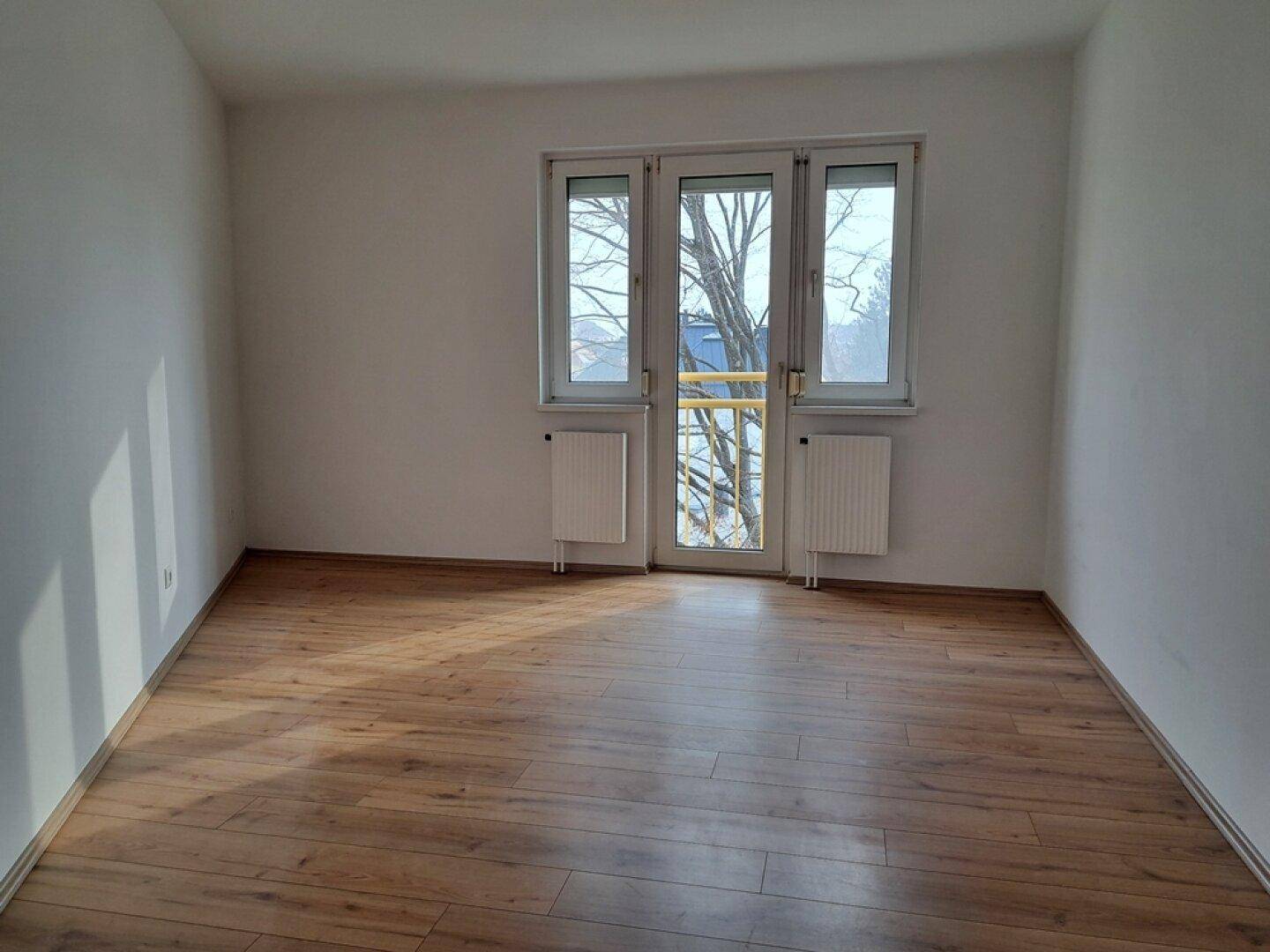 im größeren Zimmer