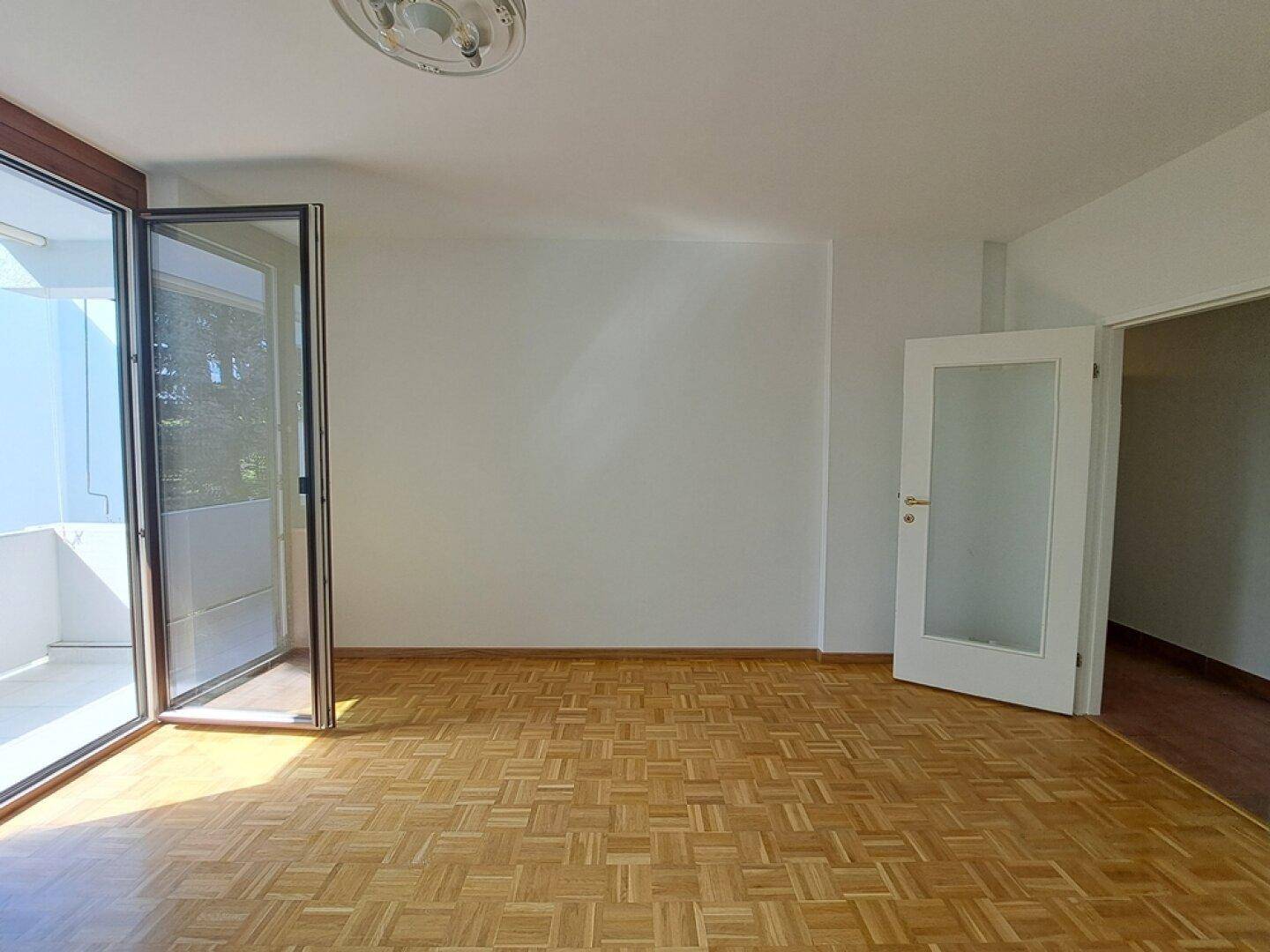 nochmals im größten Schlafzimmer