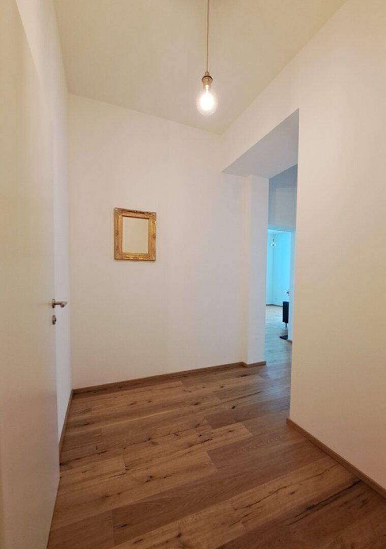 Diele Blick Richtung Wohnbereich