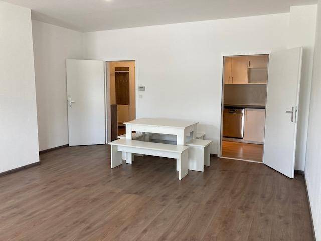 KOMFORTABLE ZWEIZIMMERWOHNUNG IN FISCHAMEND – pohled 3