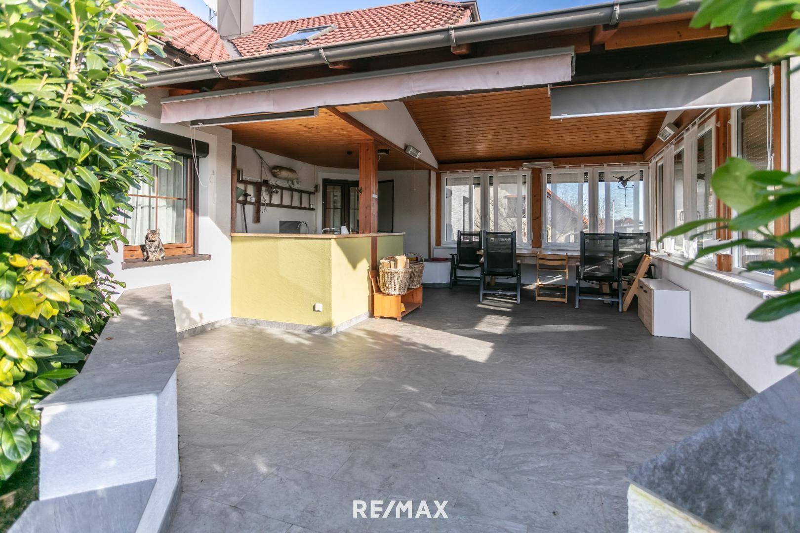 Überdachte Terrasse