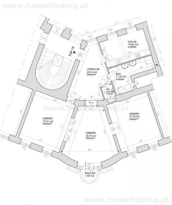 Grundrissplan einer Wohnung mit separater Küche, Bad, Gäste-WC und Balkon.