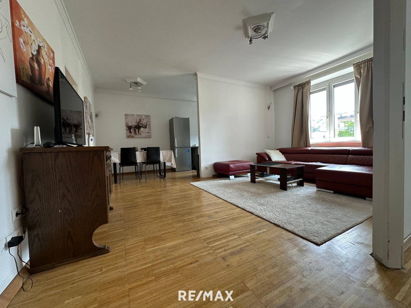 1 Wohnzimmer