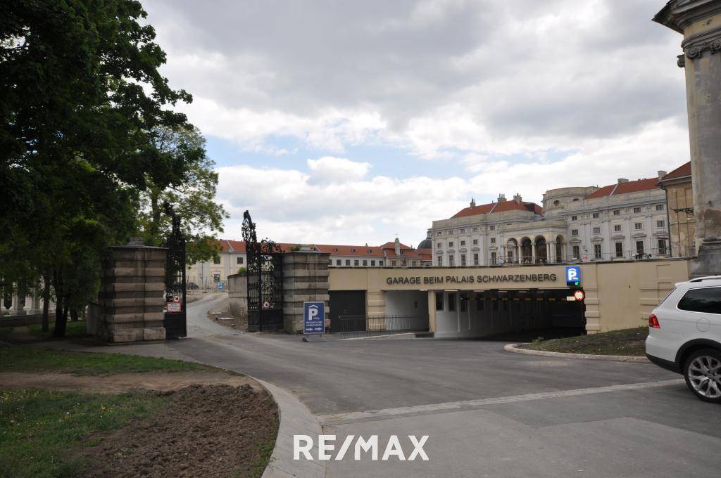 Garage Schwarzenbergplatz