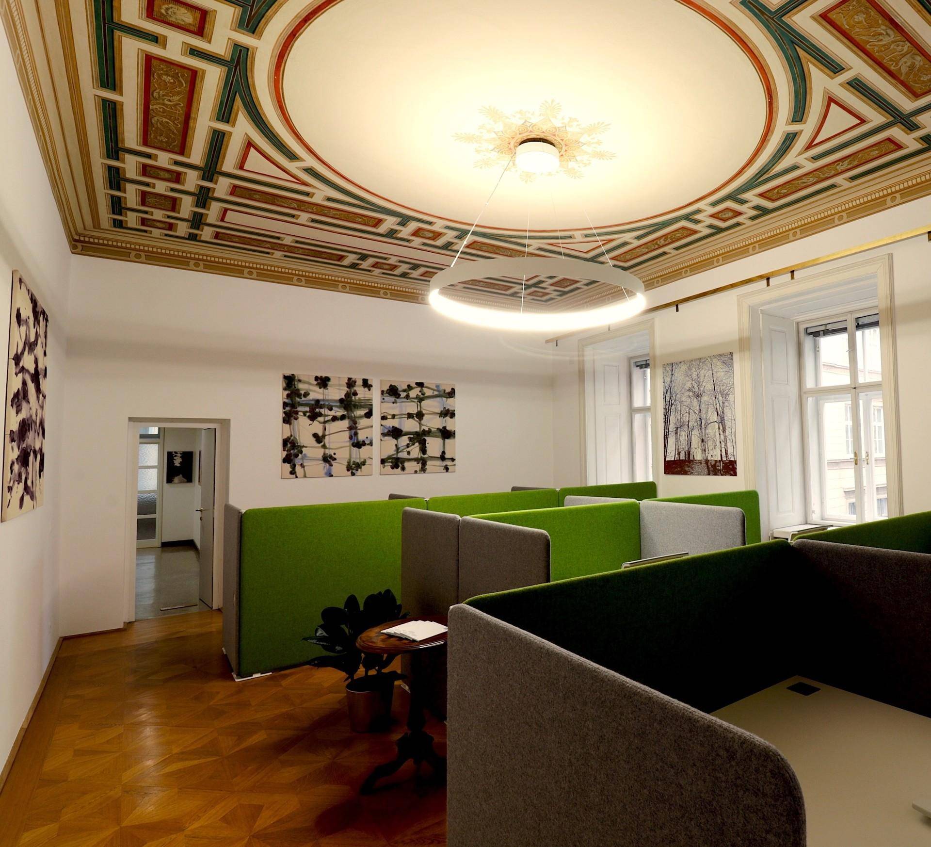 Büro 1